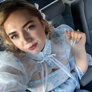 Meet your Posher, Hannah